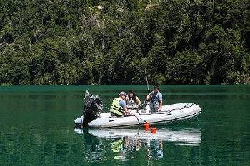 Muestreos en lago